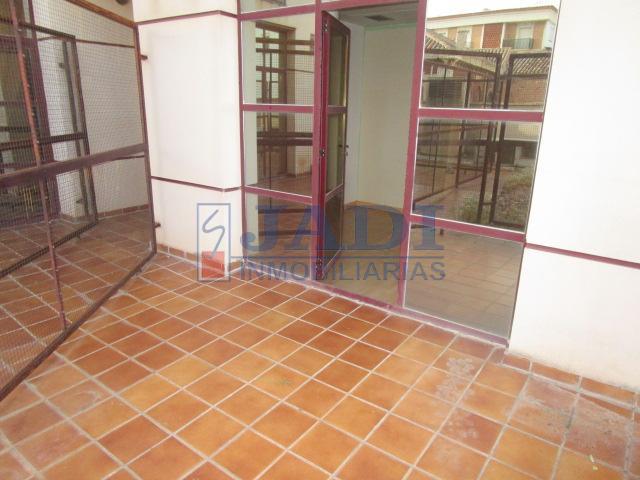 For sale of office in Valdepeñas