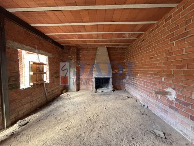 For sale of land in Valdepeñas