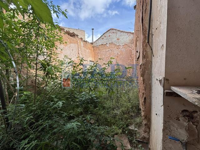 For sale of land in Valdepeñas
