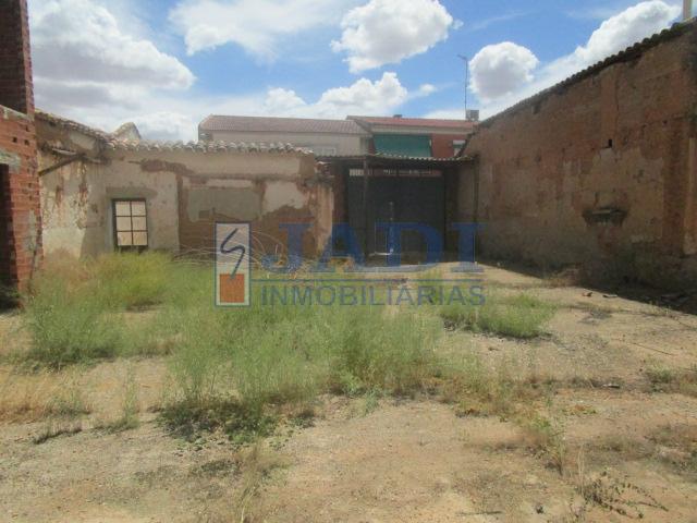 Venta de terreno en Valdepeñas