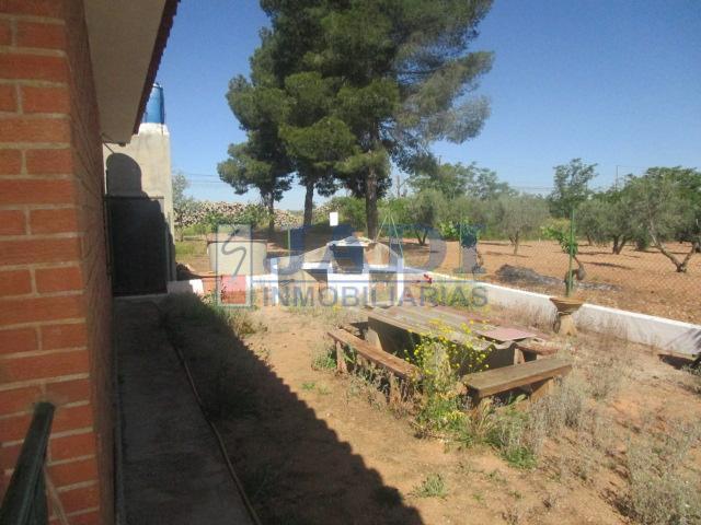 Venta de casa en Valdepeñas