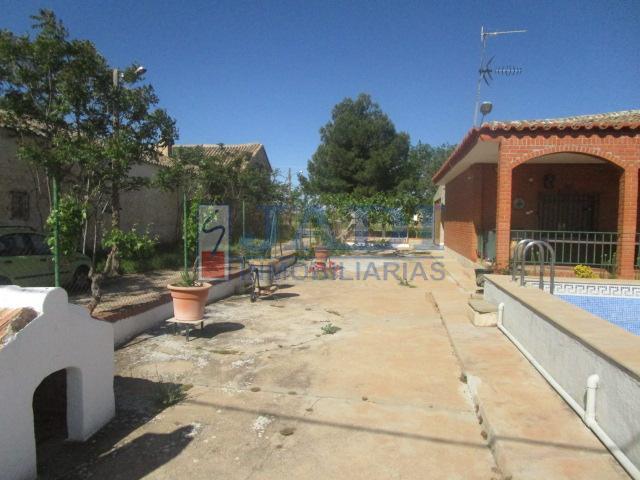 Venta de casa en Valdepeñas