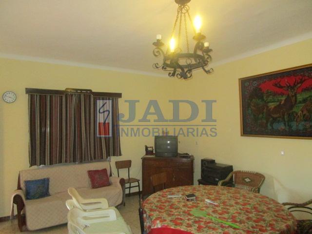 Venta de casa en Valdepeñas