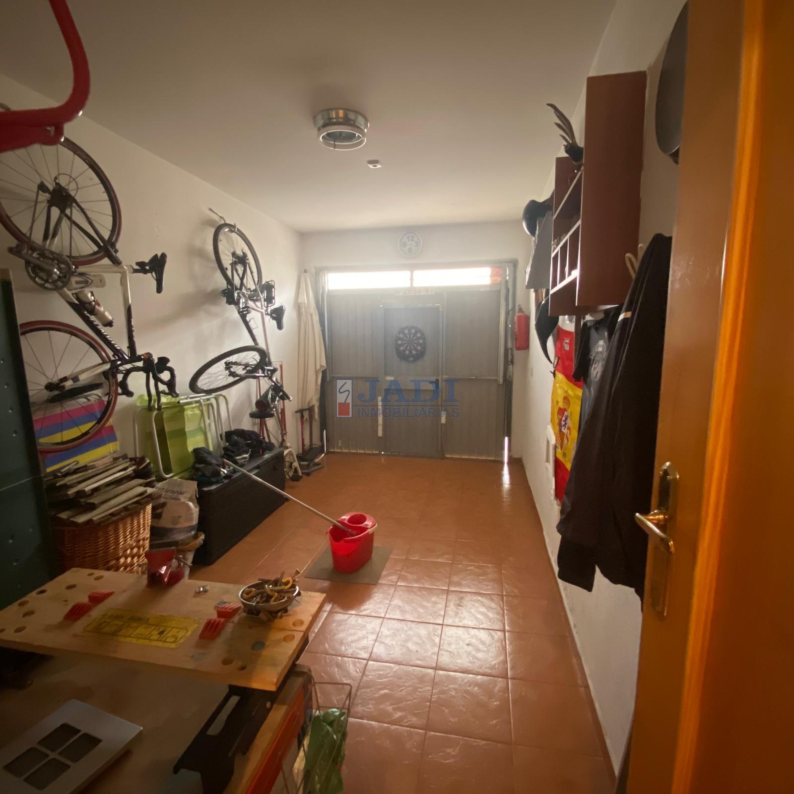 For sale of house in Valdepeñas