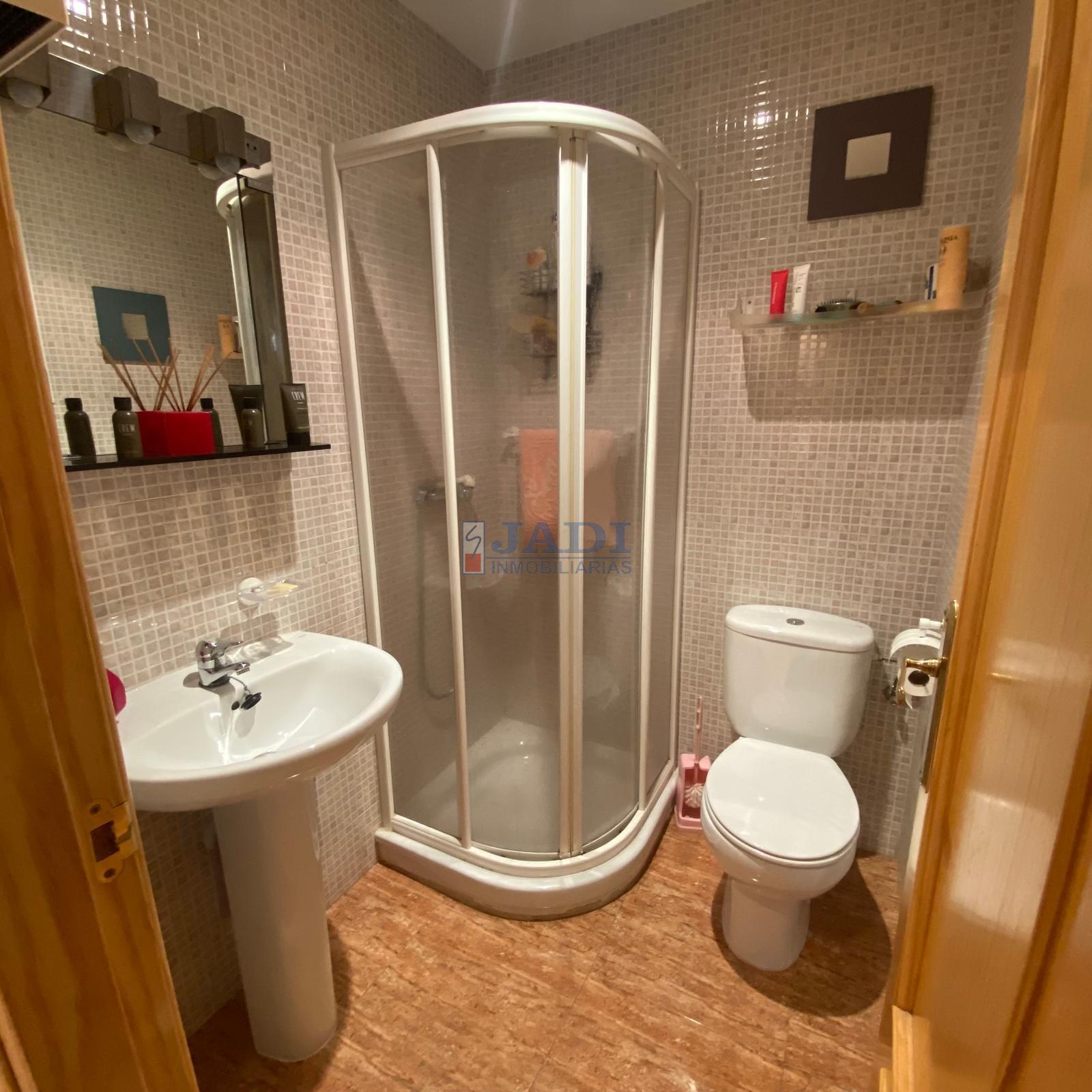 For sale of house in Valdepeñas