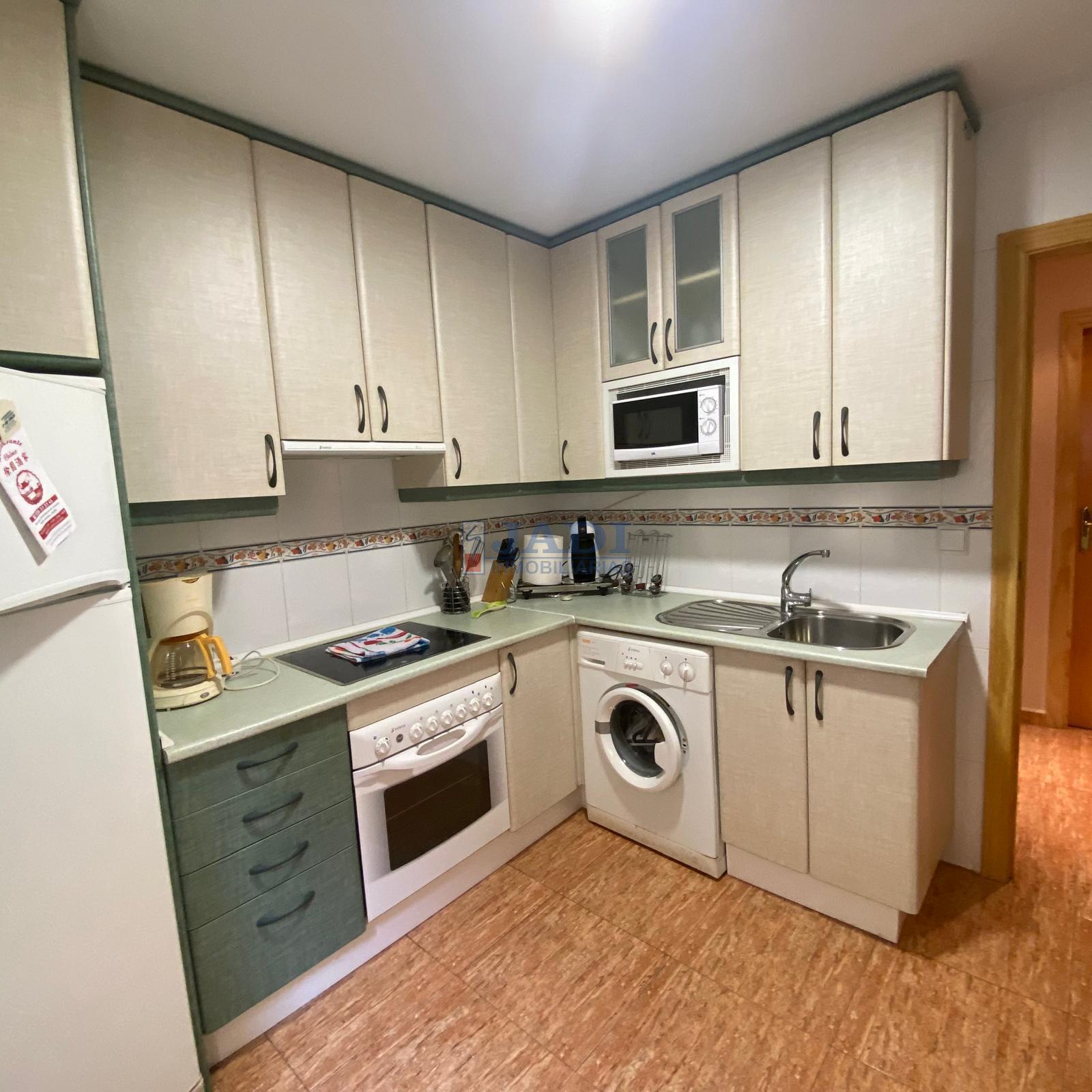For sale of house in Valdepeñas