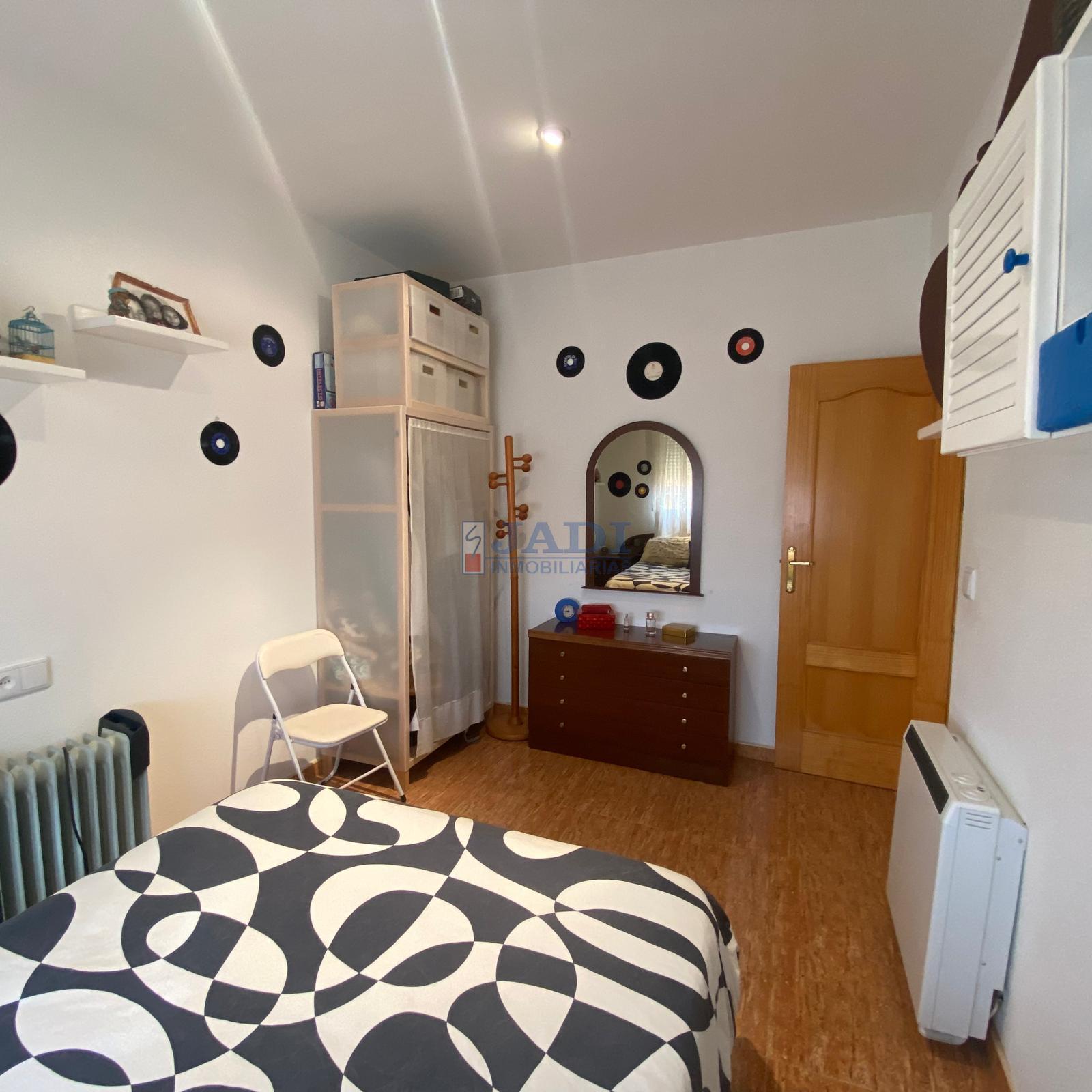 For sale of house in Valdepeñas