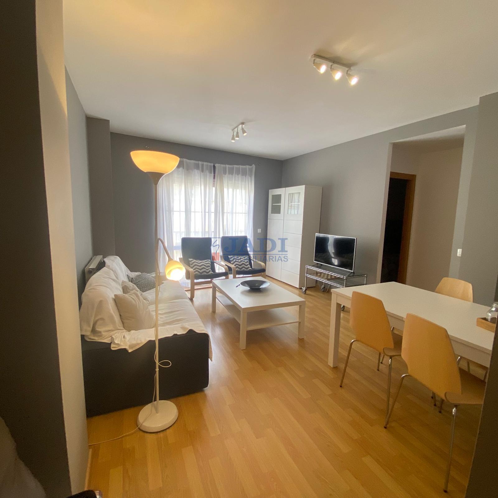 Venta de piso en Valdepeñas