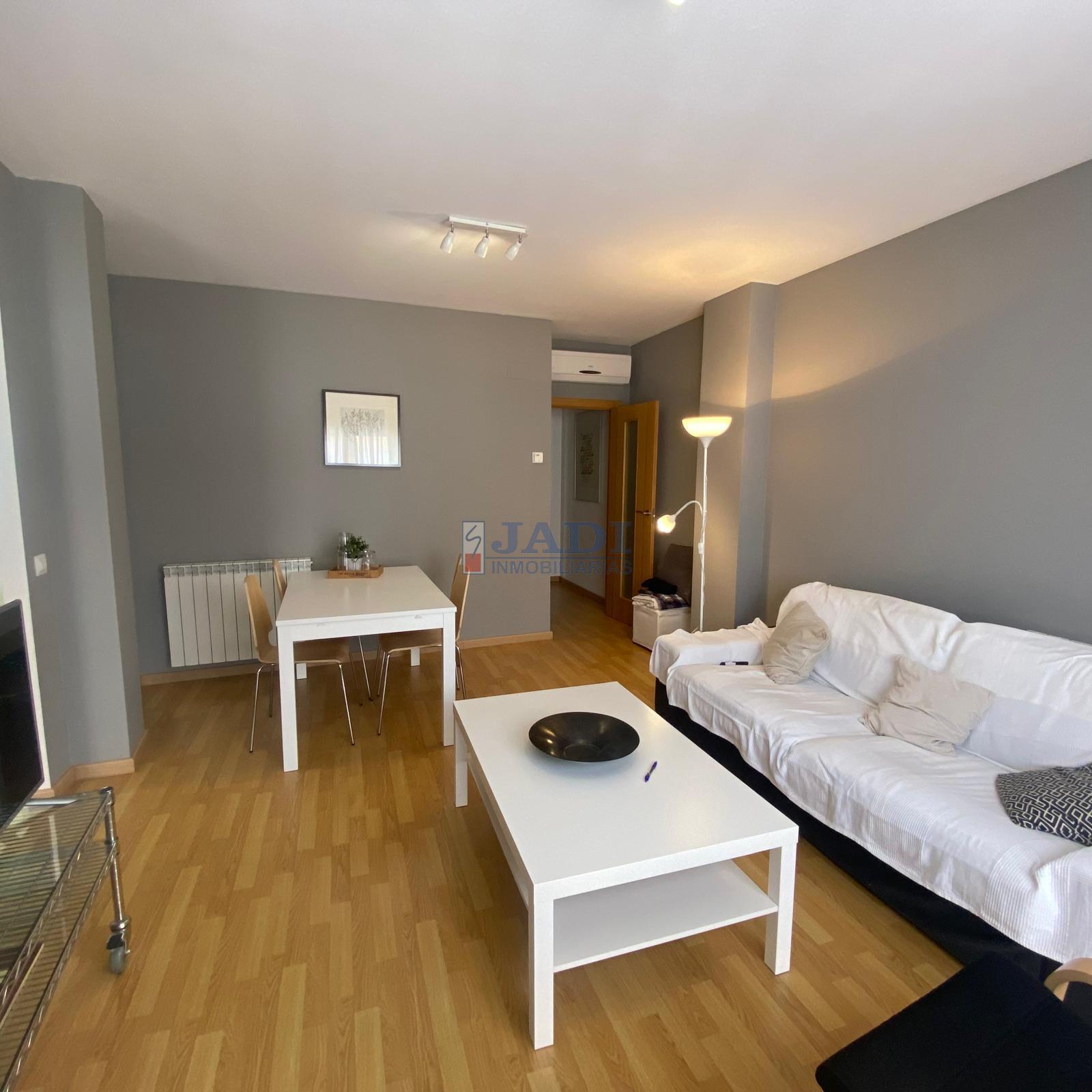 Venta de piso en Valdepeñas