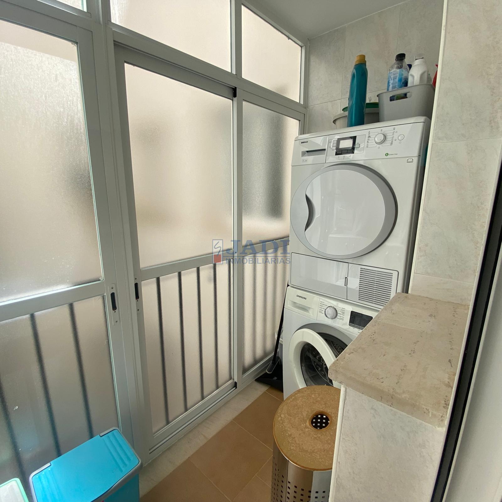 Venta de piso en Valdepeñas