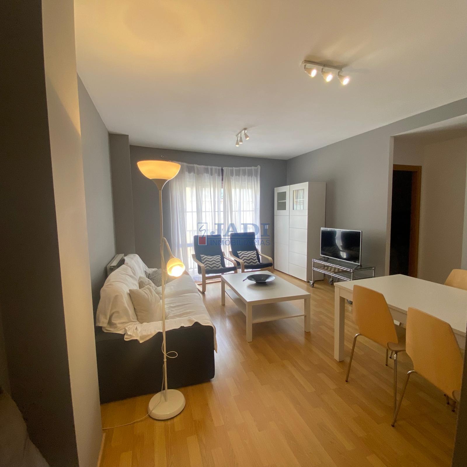 Venta de piso en Valdepeñas