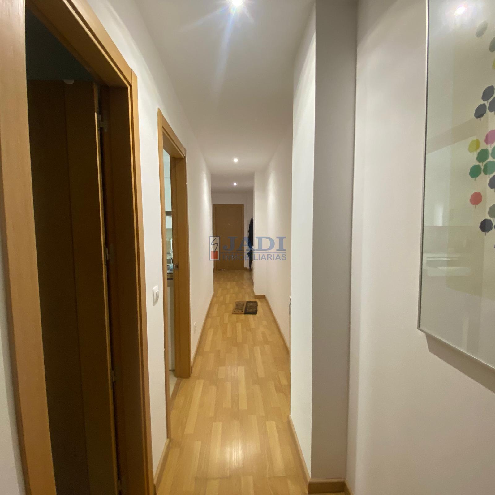 Venta de piso en Valdepeñas