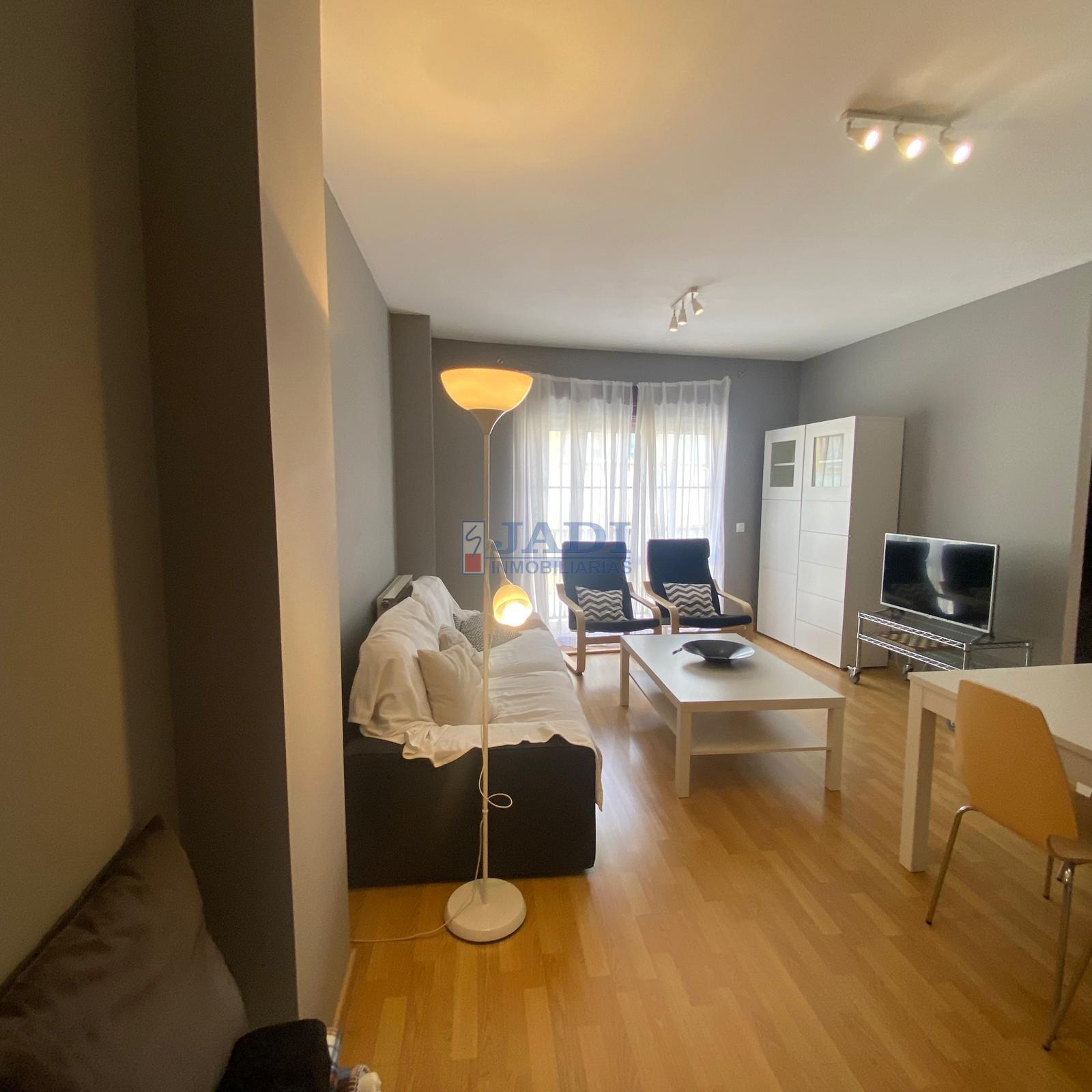 Venta de piso en Valdepeñas