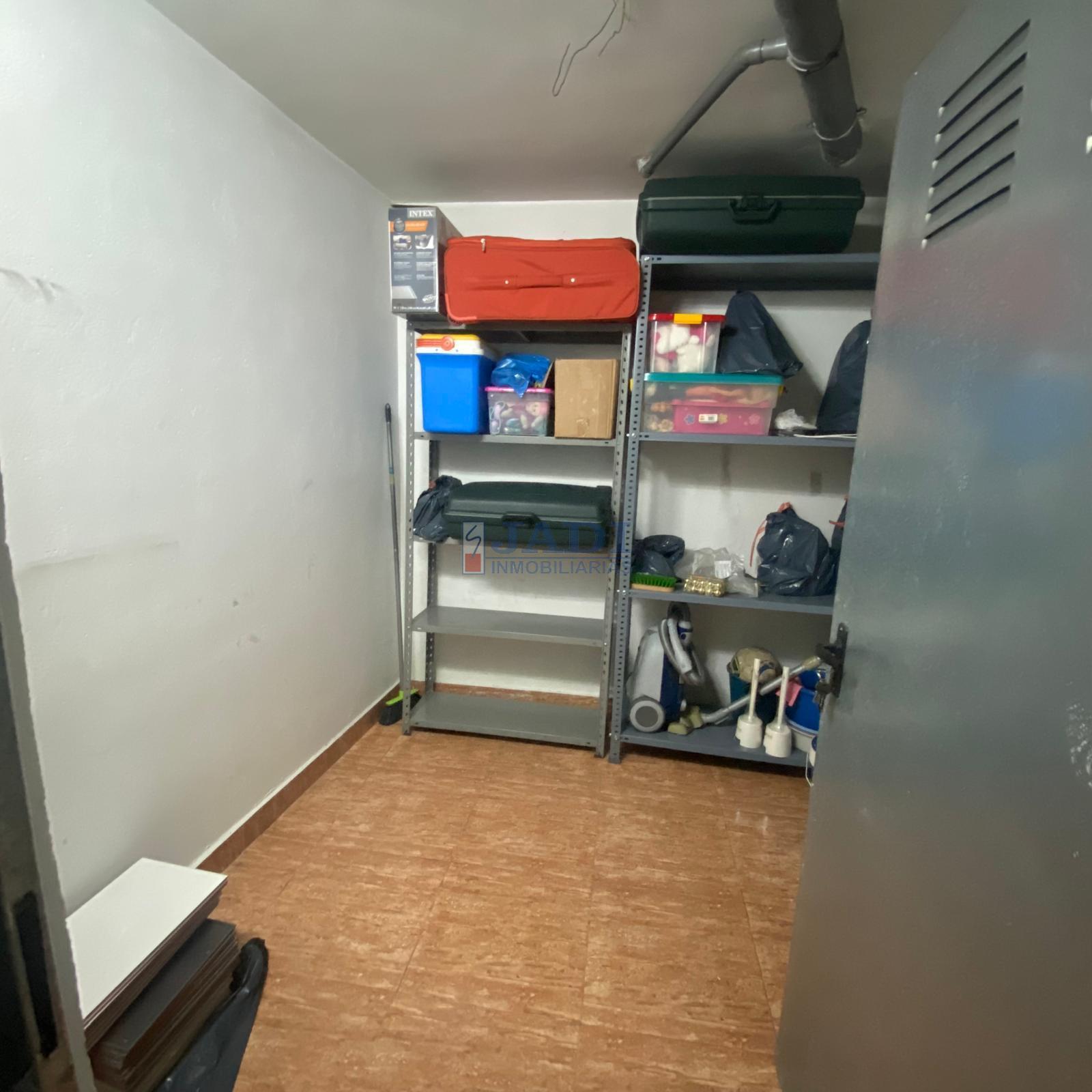 Venta de piso en Valdepeñas