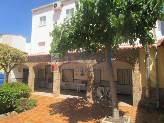 For sale of flat in Torrenueva