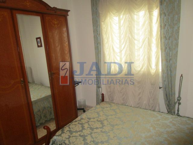 For sale of flat in Torrenueva