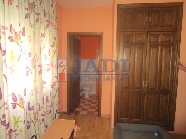Venta de casa en Valdepeñas