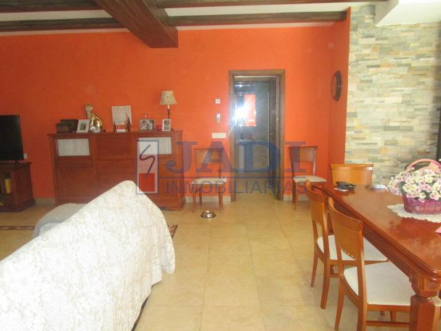 Venta de casa en Valdepeñas