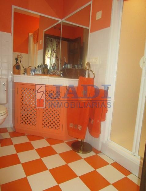 Venta de casa en Valdepeñas