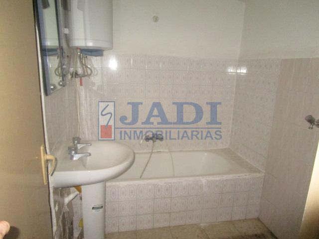 Venta de casa en Valdepeñas