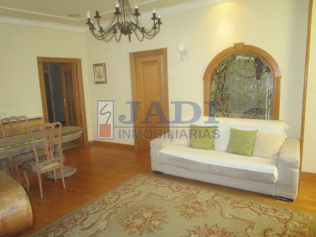Venta de casa en Valdepeñas
