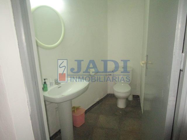 Venta de casa en Valdepeñas
