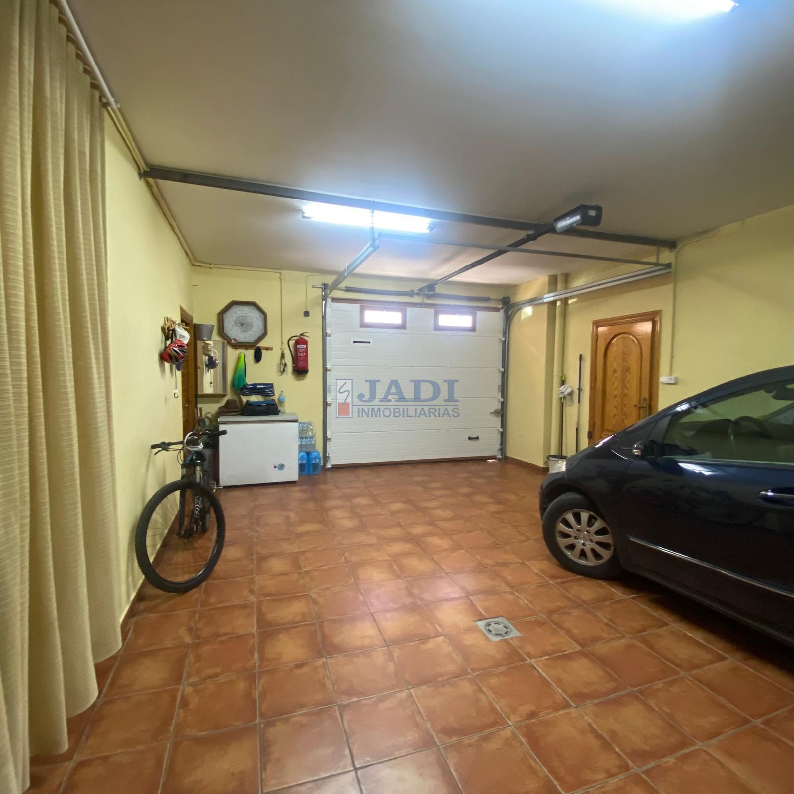 Venta de casa en Valdepeñas