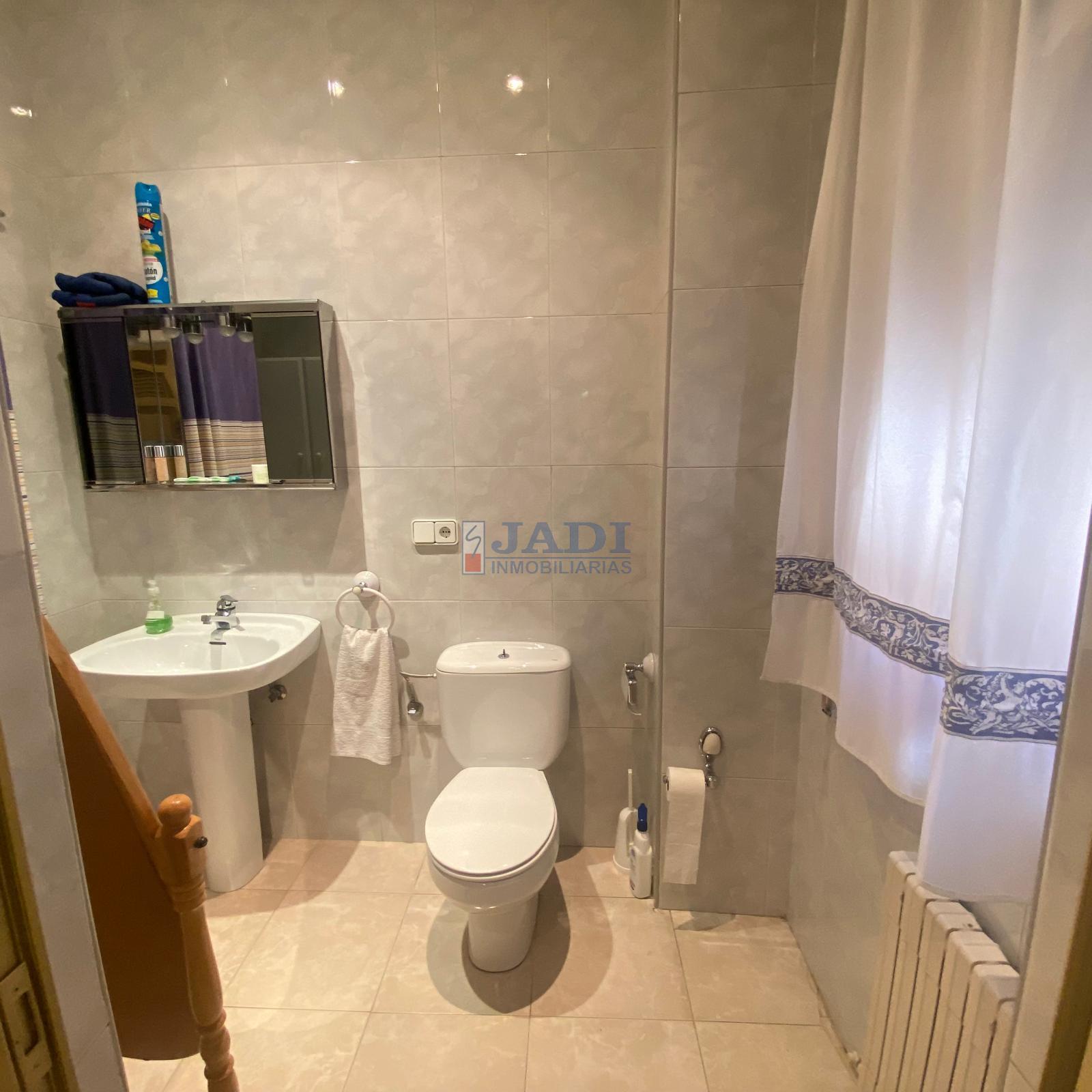 Venta de casa en Valdepeñas