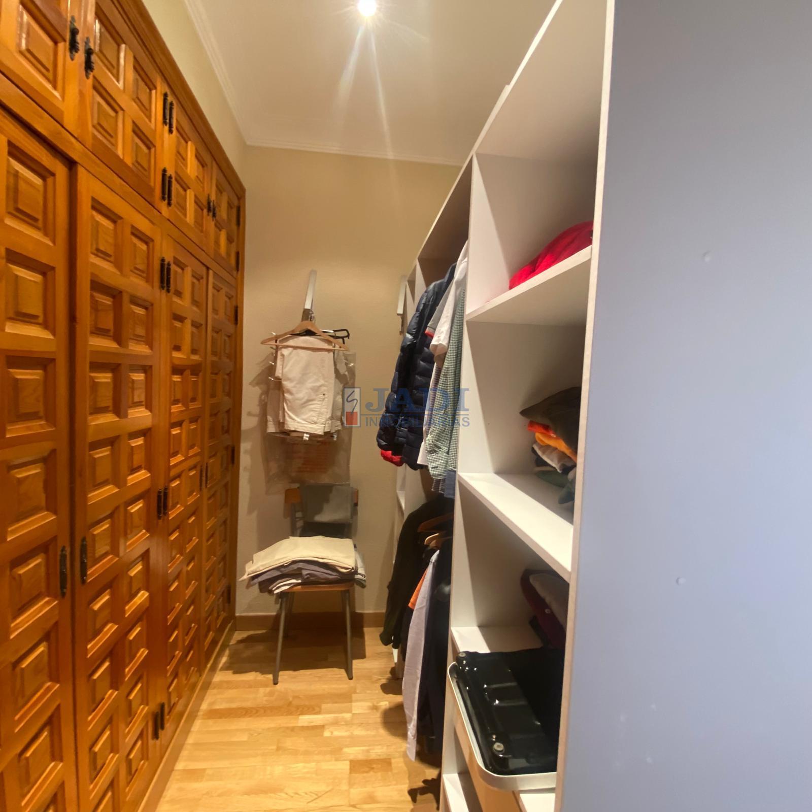 Venta de casa en Valdepeñas