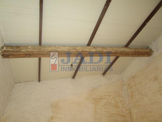 Venta de casa en Valdepeñas