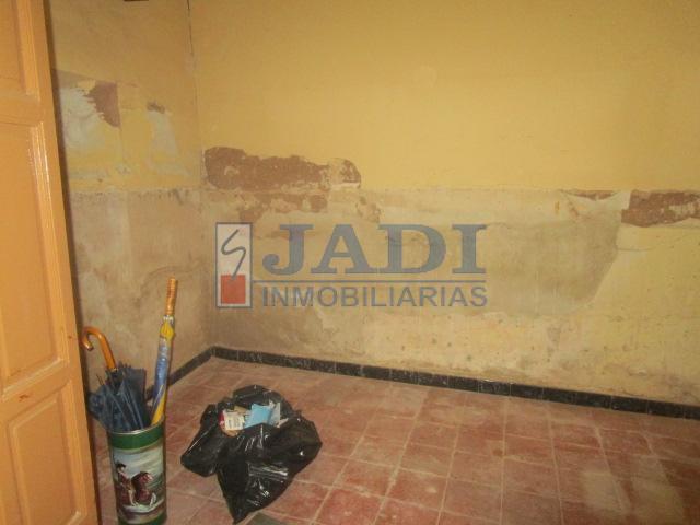 Venta de casa en Valdepeñas