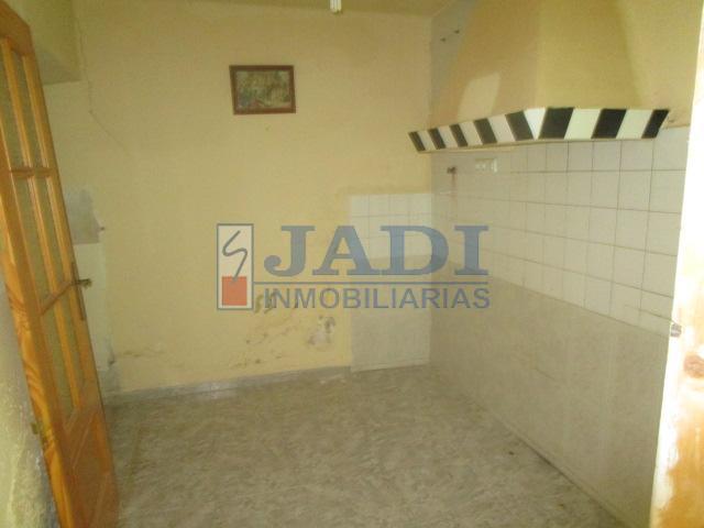 Venta de casa en Valdepeñas