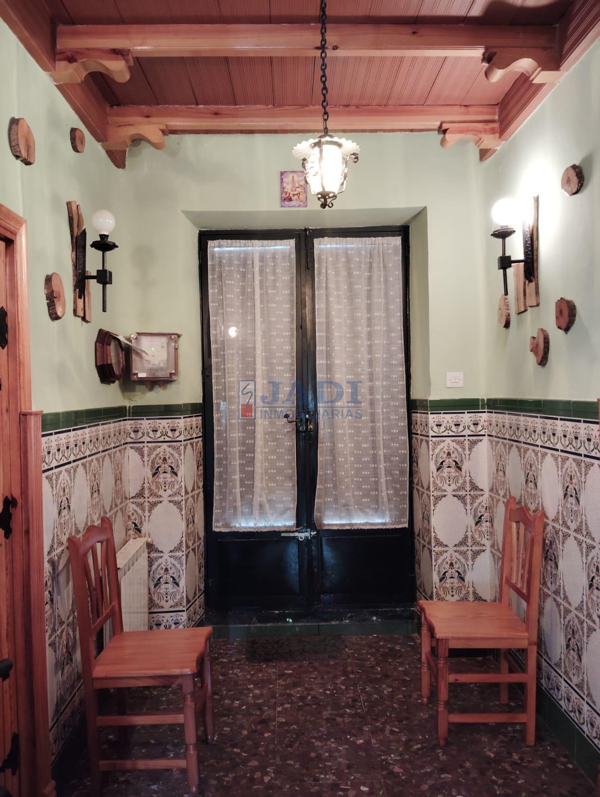 Venta de chalet en Almuradiel