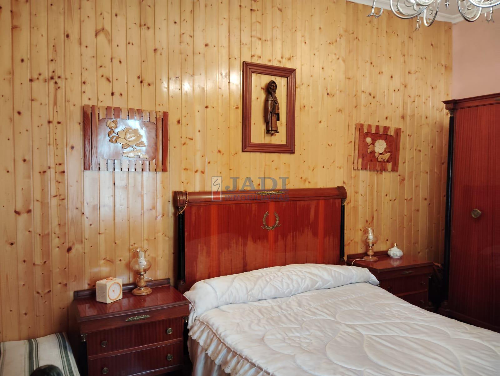 Venta de chalet en Almuradiel