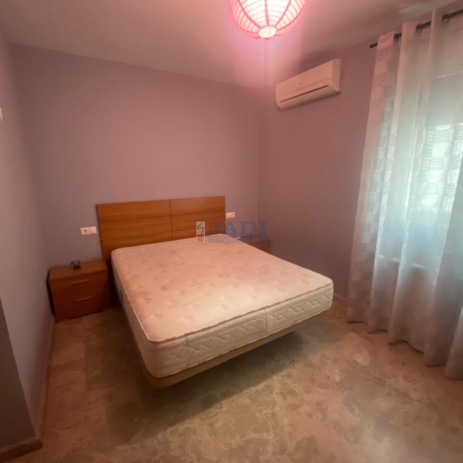 For rent of flat in Valdepeñas