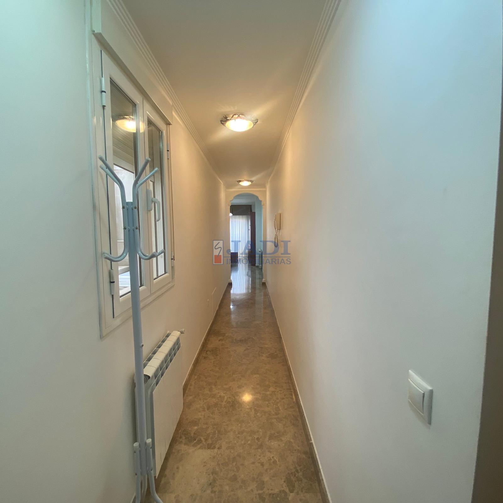 For rent of flat in Valdepeñas