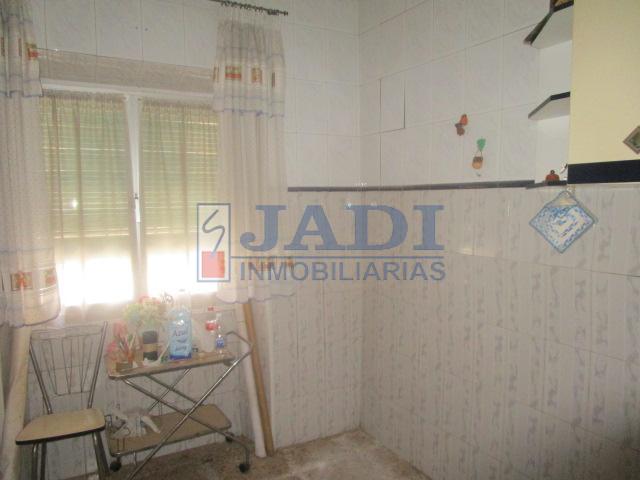 For sale of house in Valdepeñas