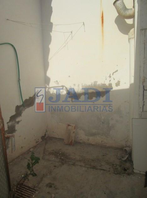 For sale of house in Valdepeñas