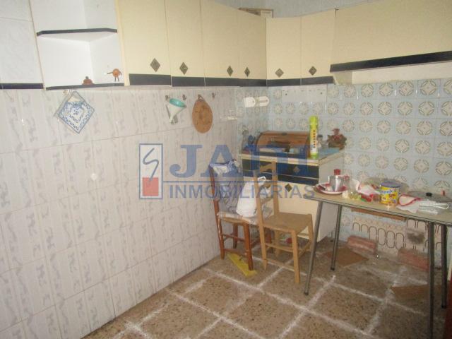For sale of house in Valdepeñas