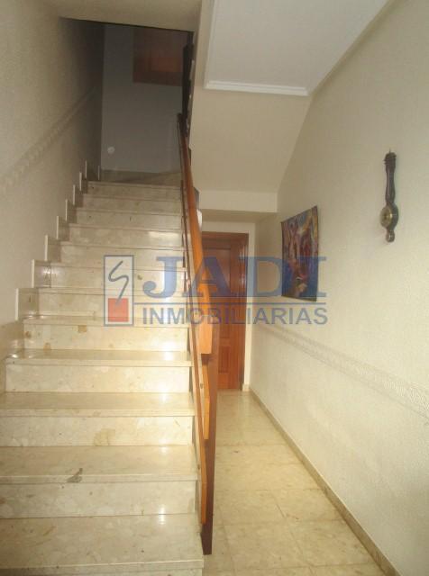 For sale of house in Valdepeñas