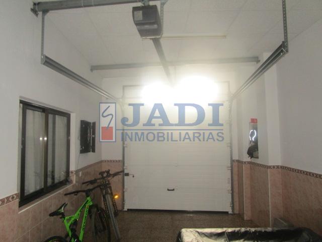 For sale of house in Valdepeñas