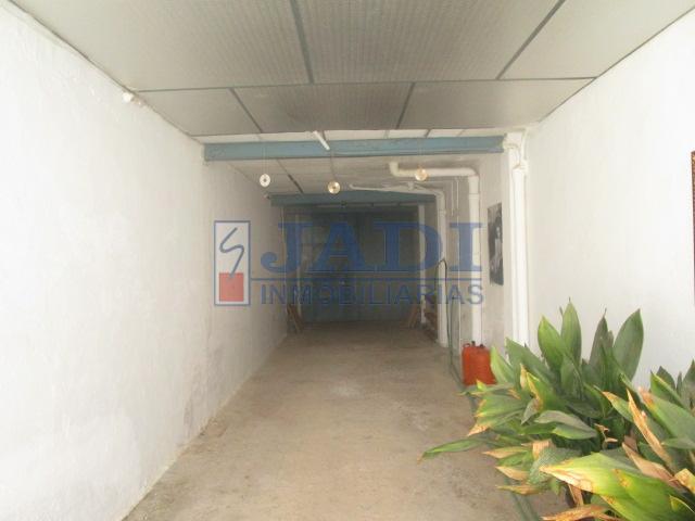 Venta de casa en Valdepeñas
