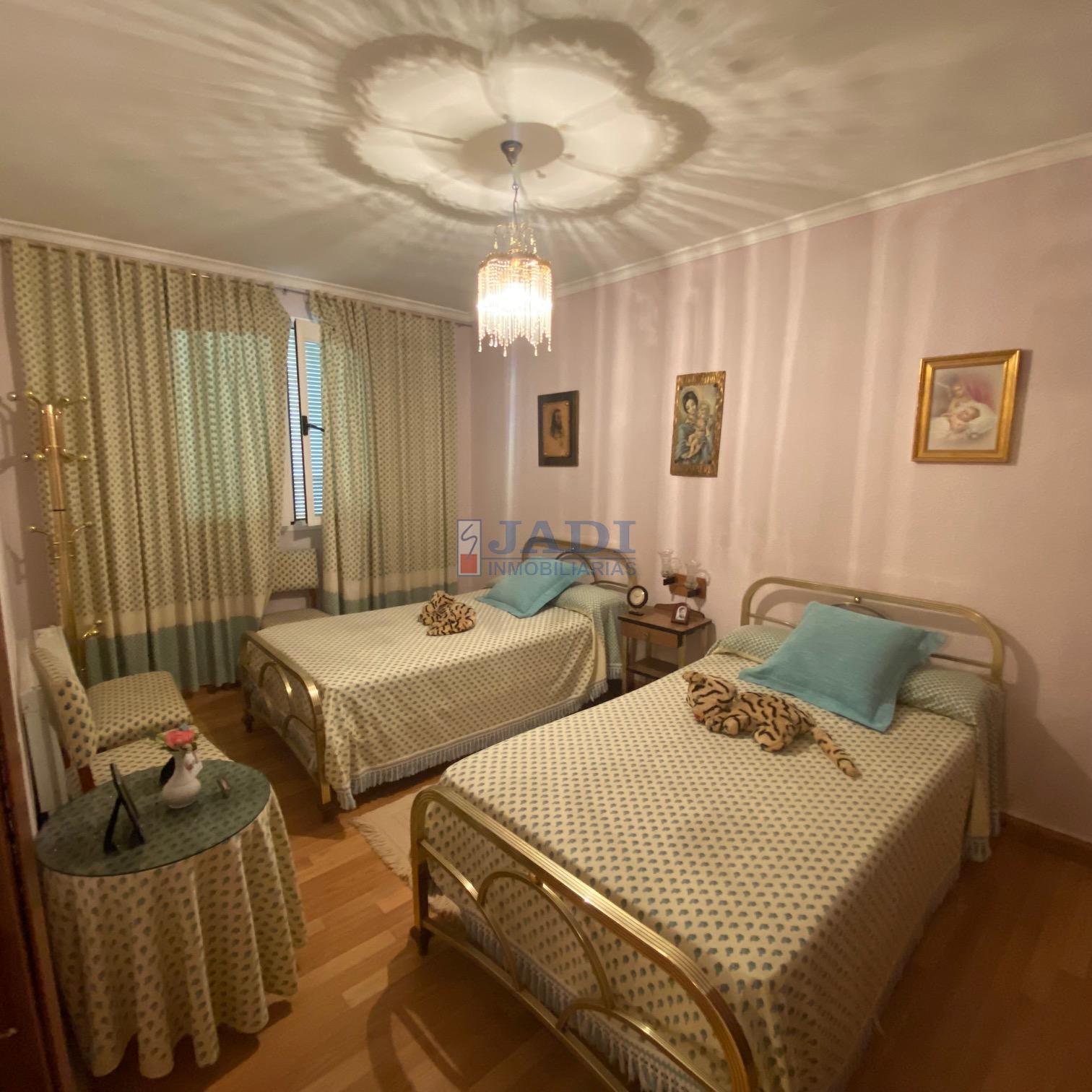 Venta de piso en Valdepeñas