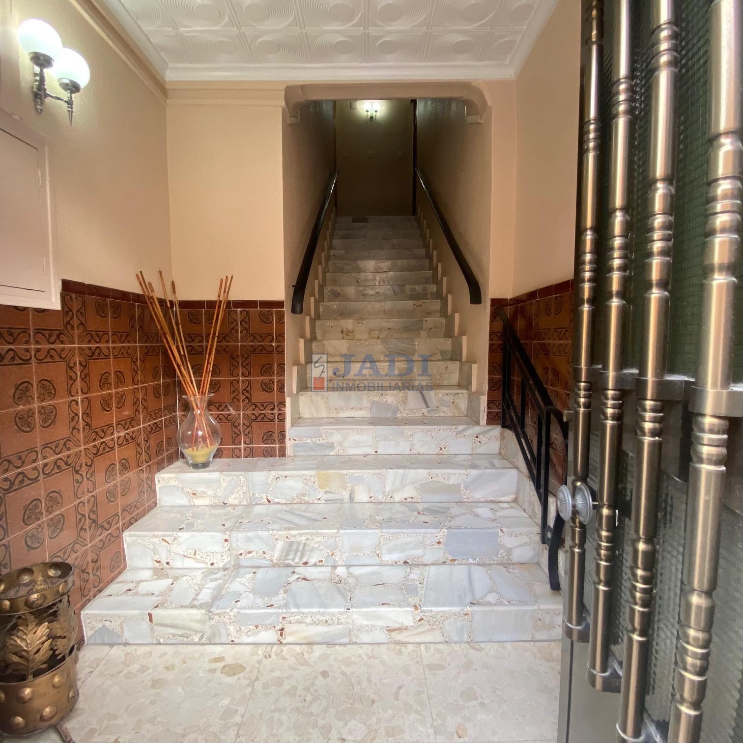 Venta de piso en Valdepeñas