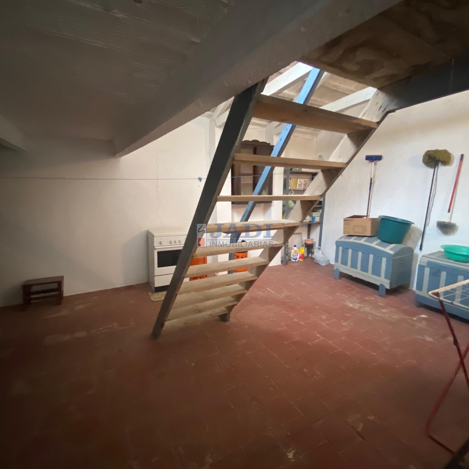 Venta de piso en Valdepeñas