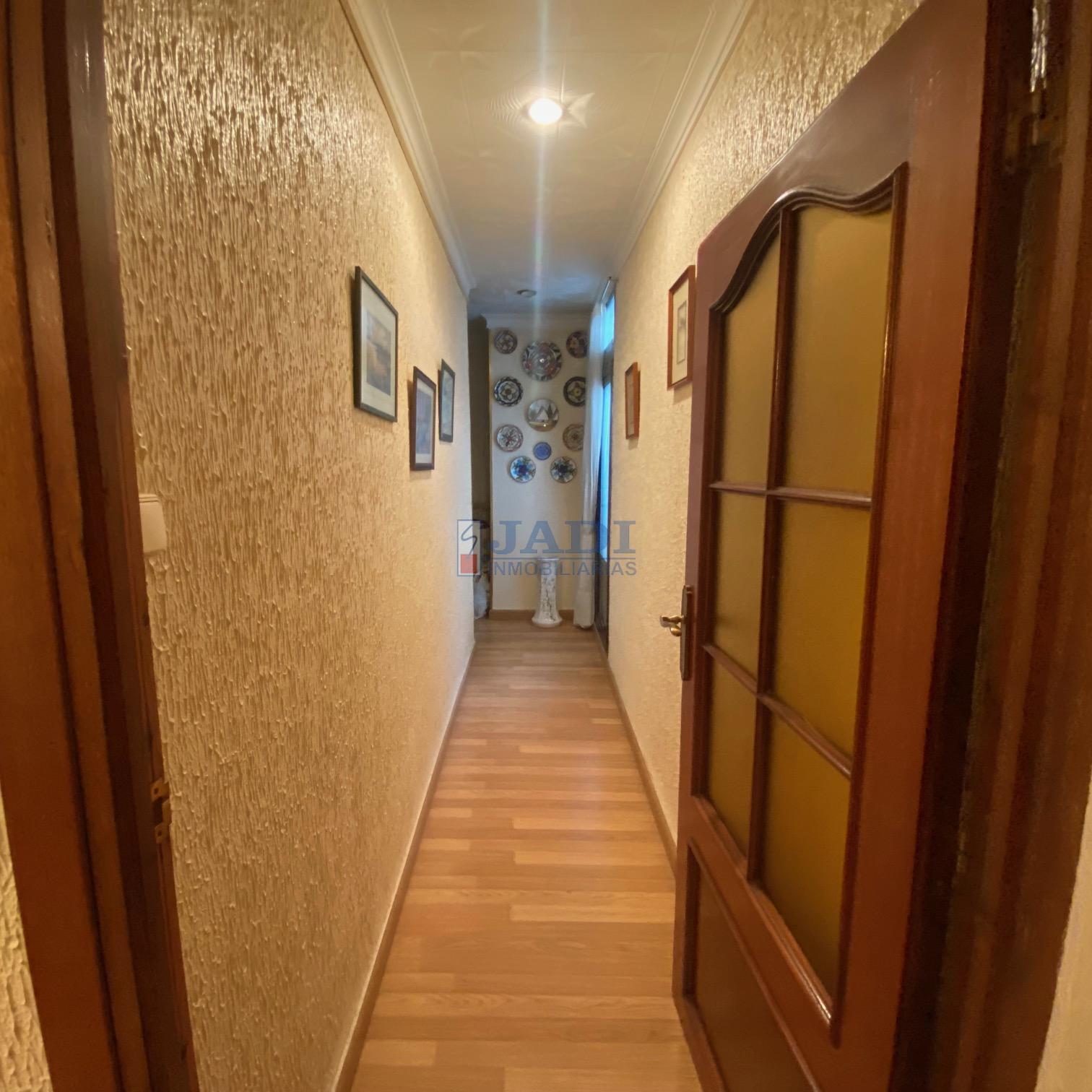 Venta de piso en Valdepeñas