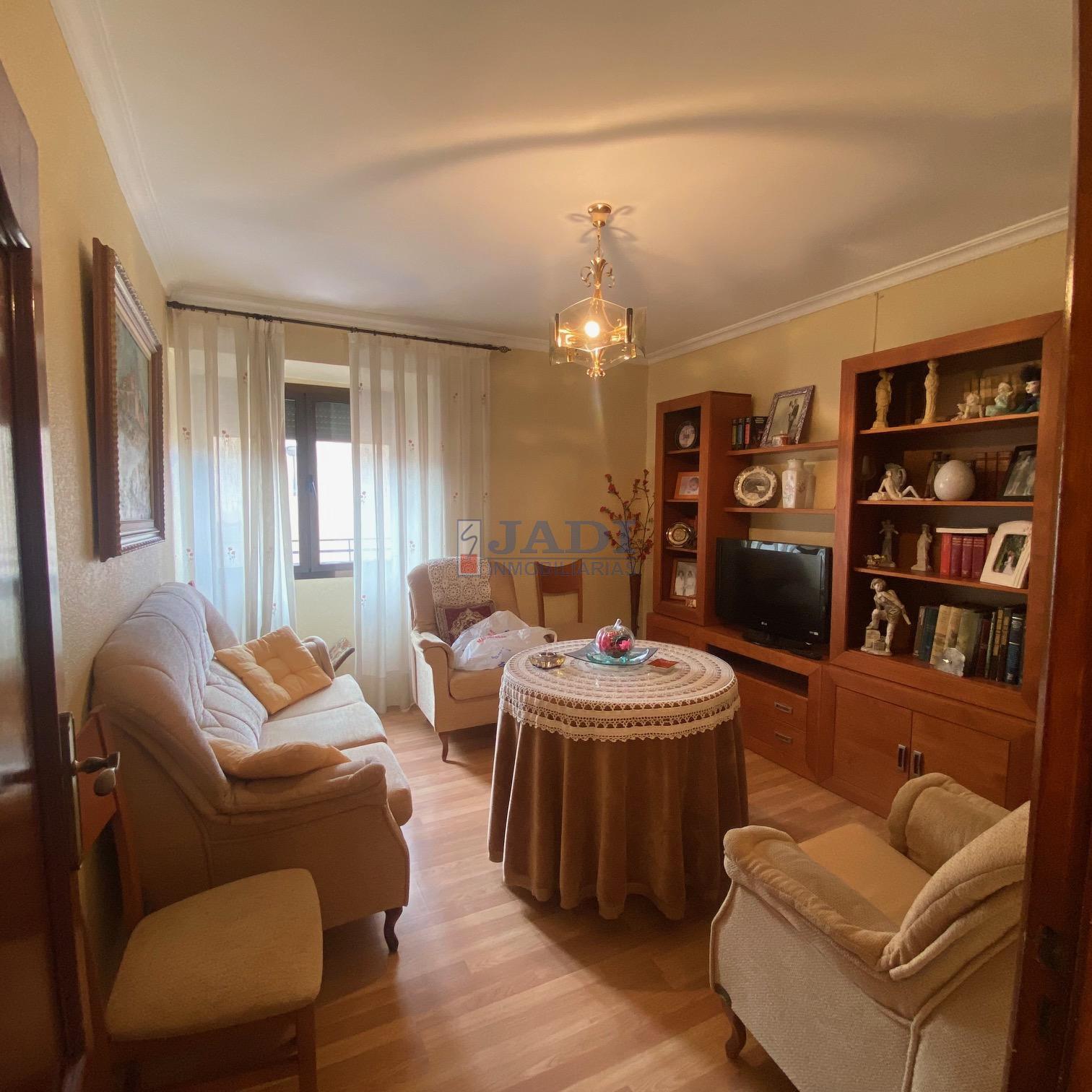 Venta de piso en Valdepeñas