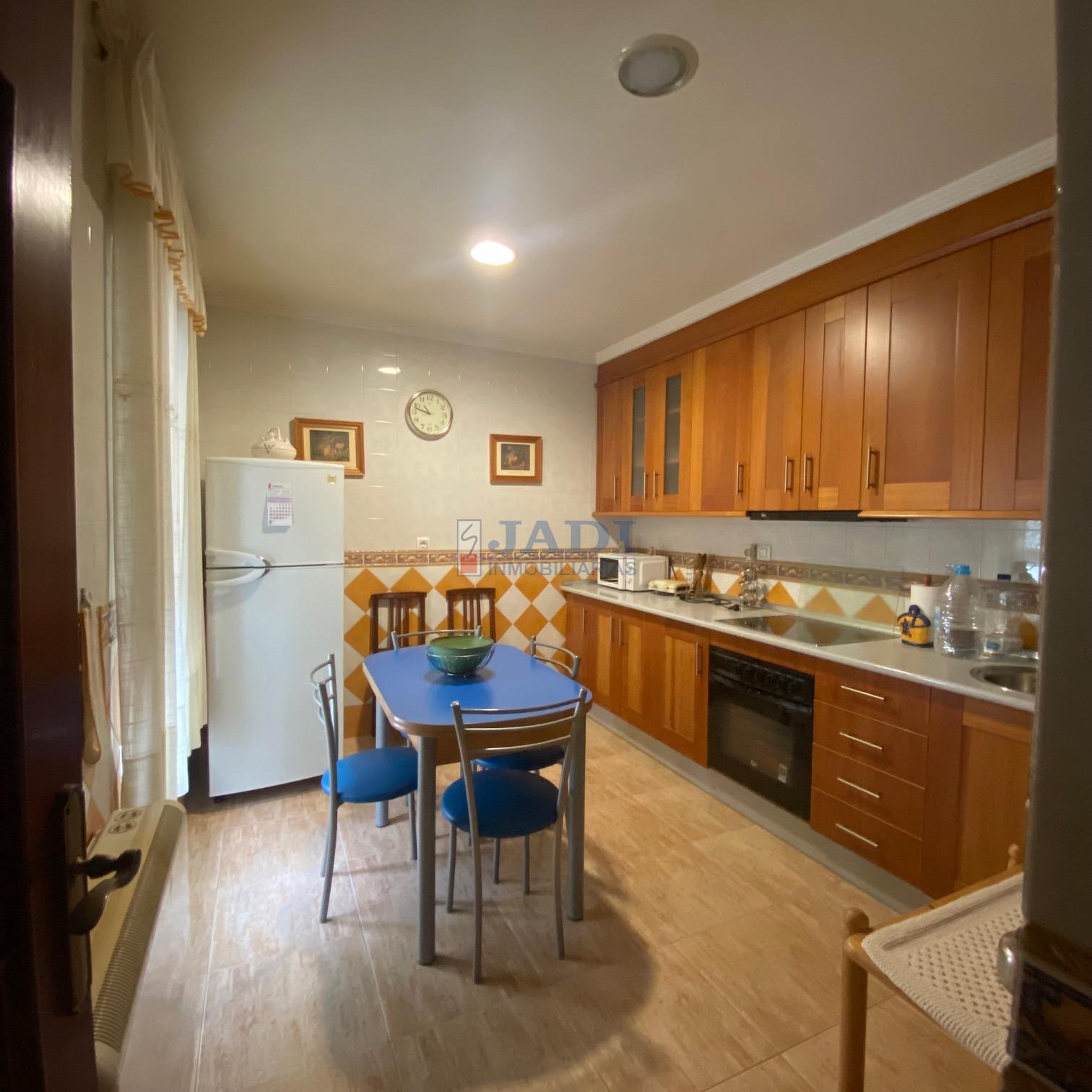 Venta de piso en Valdepeñas