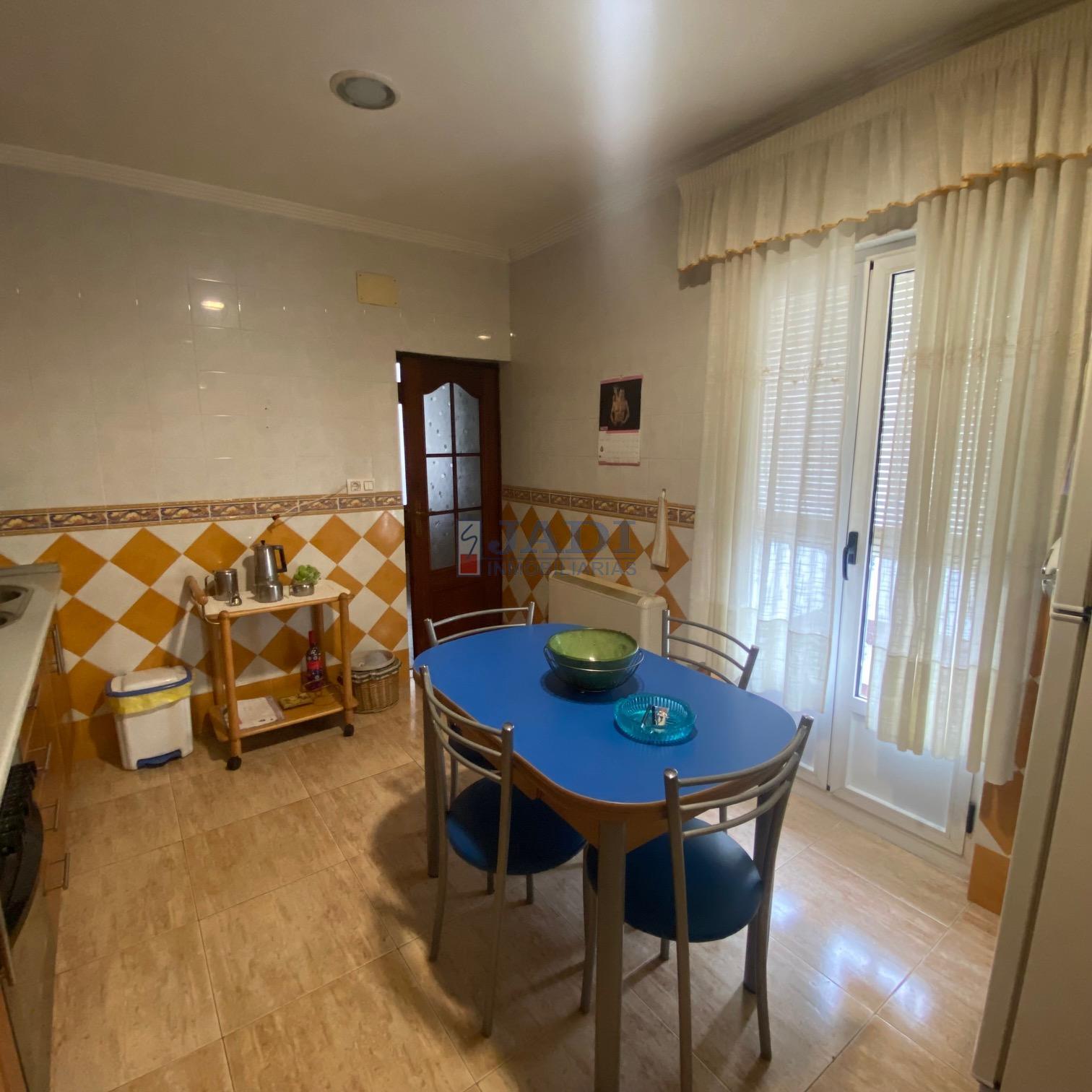 Venta de piso en Valdepeñas