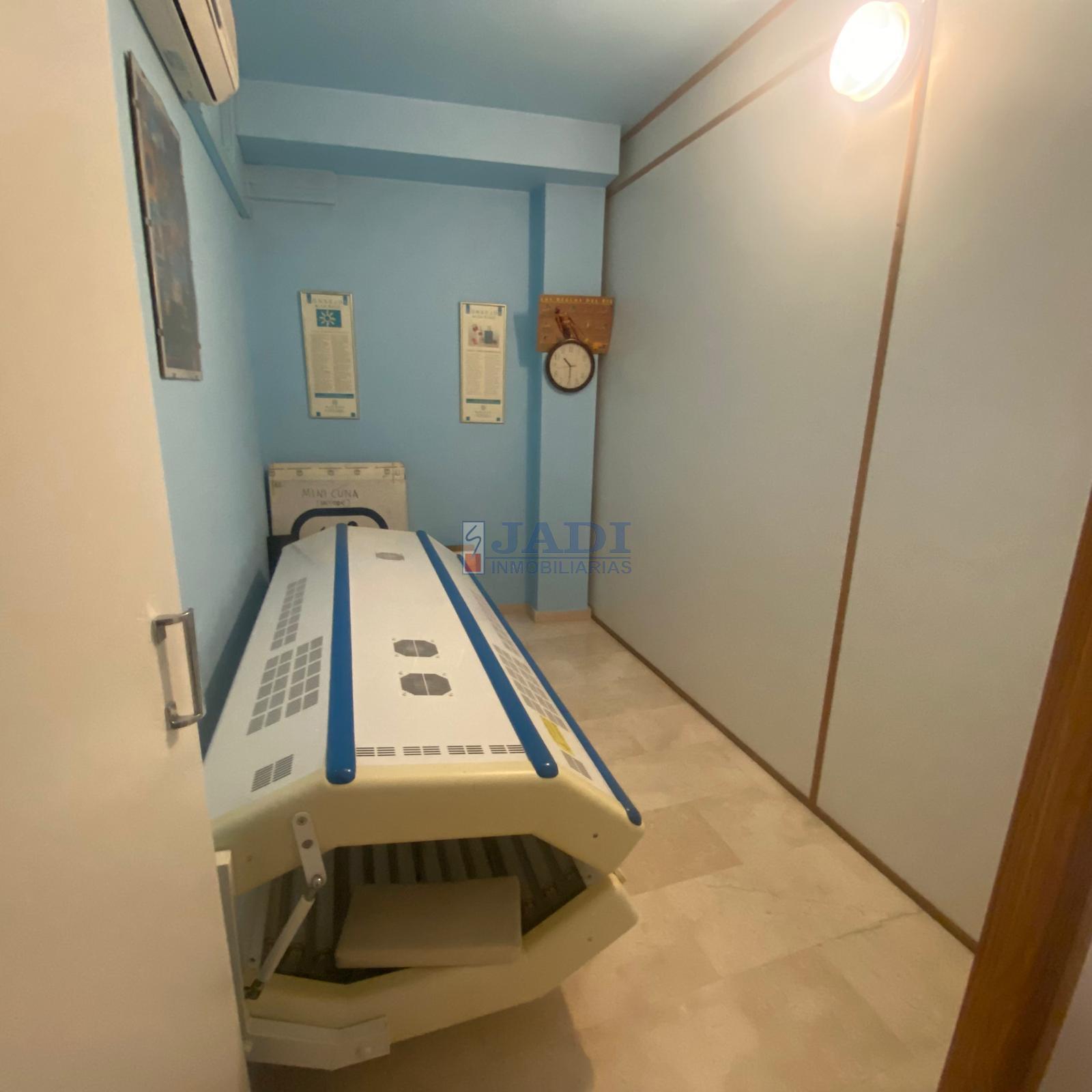 For sale of flat in Valdepeñas